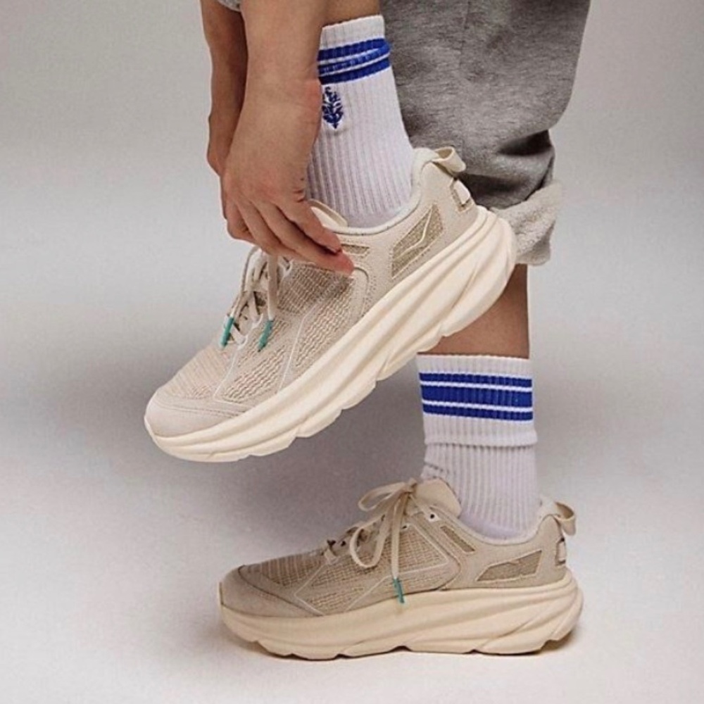 HOKA Vibrant Bloom Clifton One9 W8.5/M7.5